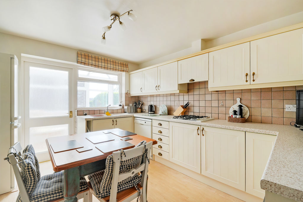 Burlington Grove Dore